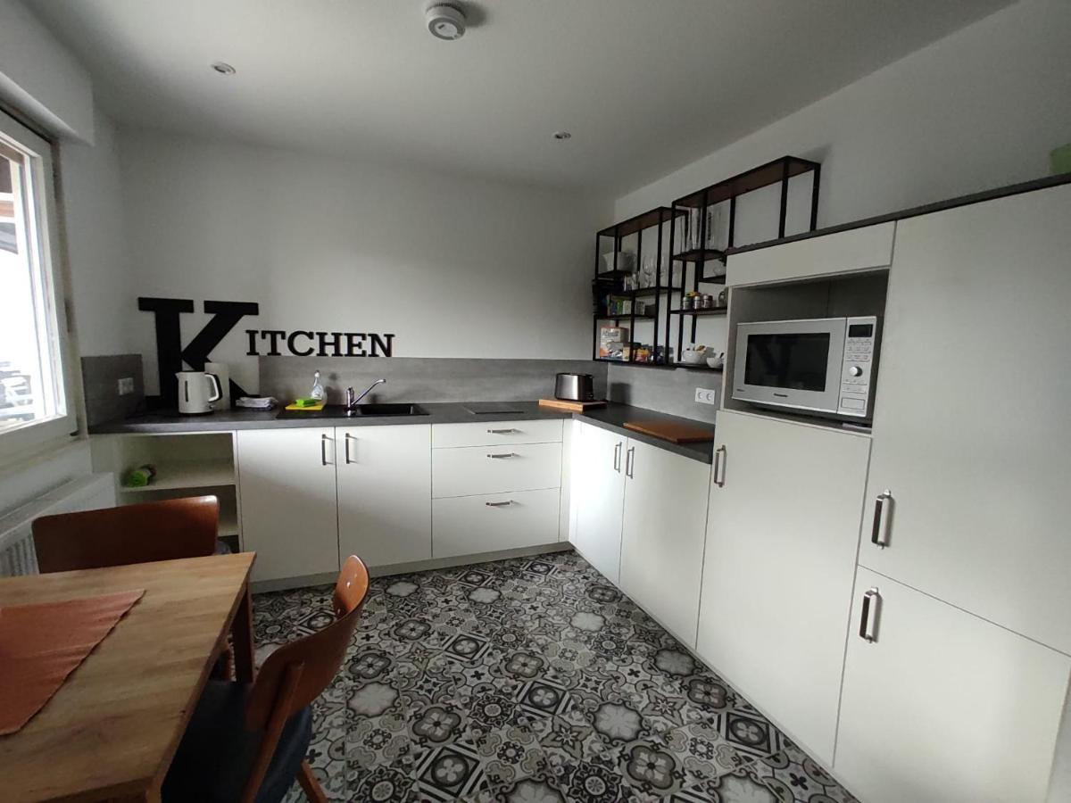 Fewo Timon Grosszuegig Modern Mit Terrasse Ca 50 Qm Hamm  Bagian luar foto